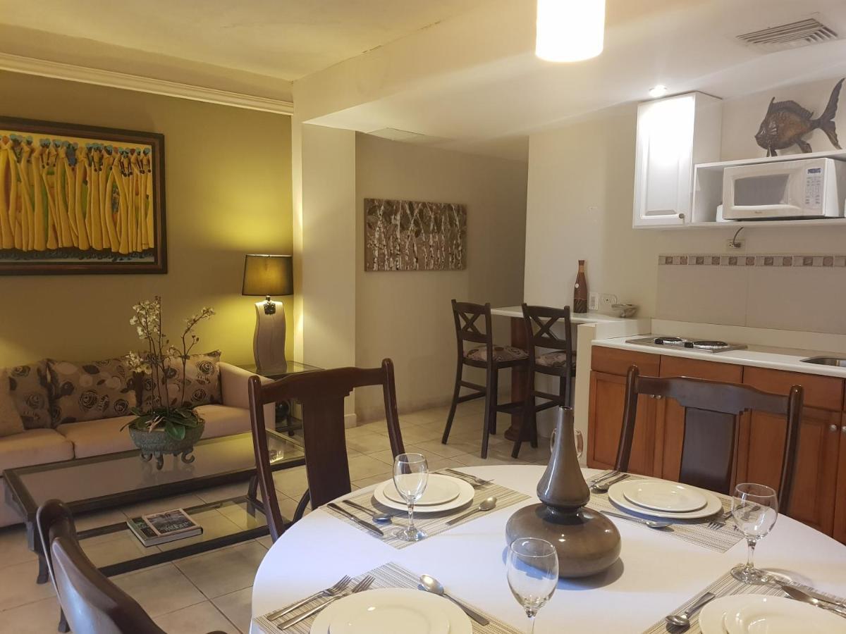 Los Altos Apartments & Studios Манагуа Екстер'єр фото